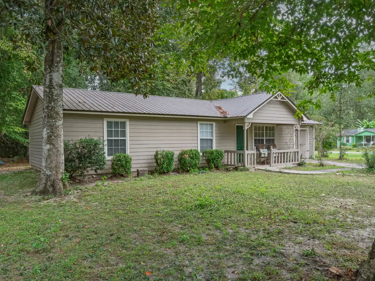 143 Ann Circle, Crawfordville, FL 32327 - Image #1