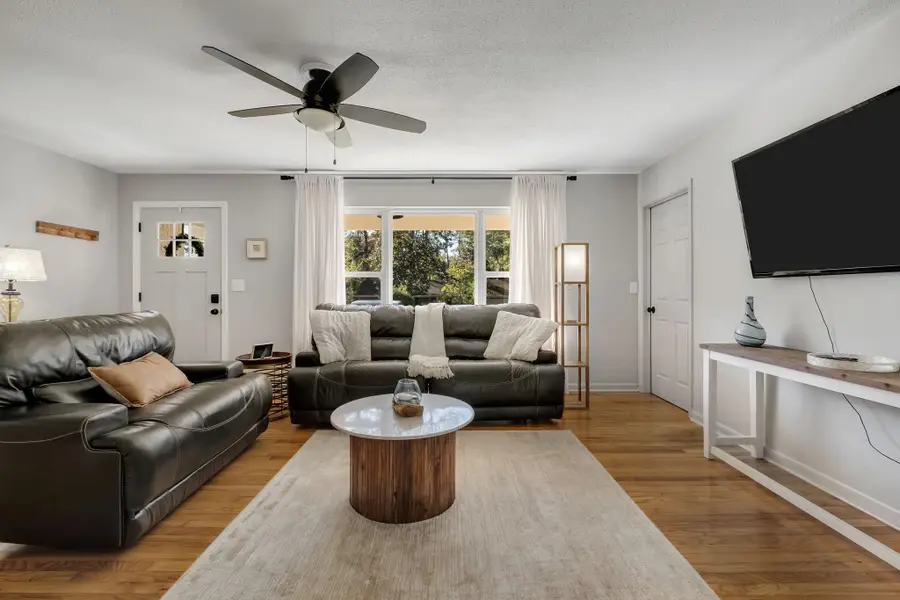 212 Hoffman Drive, Tallahassee, FL 32312 - Image #2