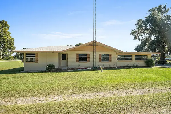11900 SE Sunset Harbor Road, Other Florida, FL 32195