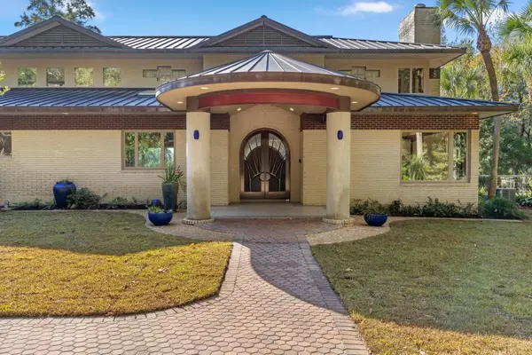 767 Rhoden Cove, Tallahassee, FL 32312