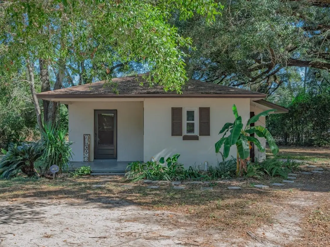 3975 Roberts Avenue, Tallahassee, FL 32310 - Image #1