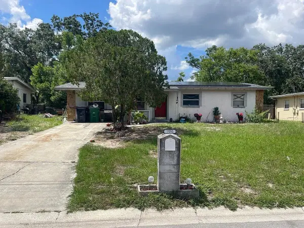 1916 Marvy Avenue, Tampa, FL 33612