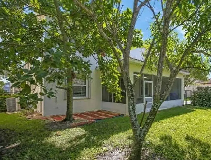 1007 Center Stone Lane, Riviera Beach, FL 33404 - Image #2