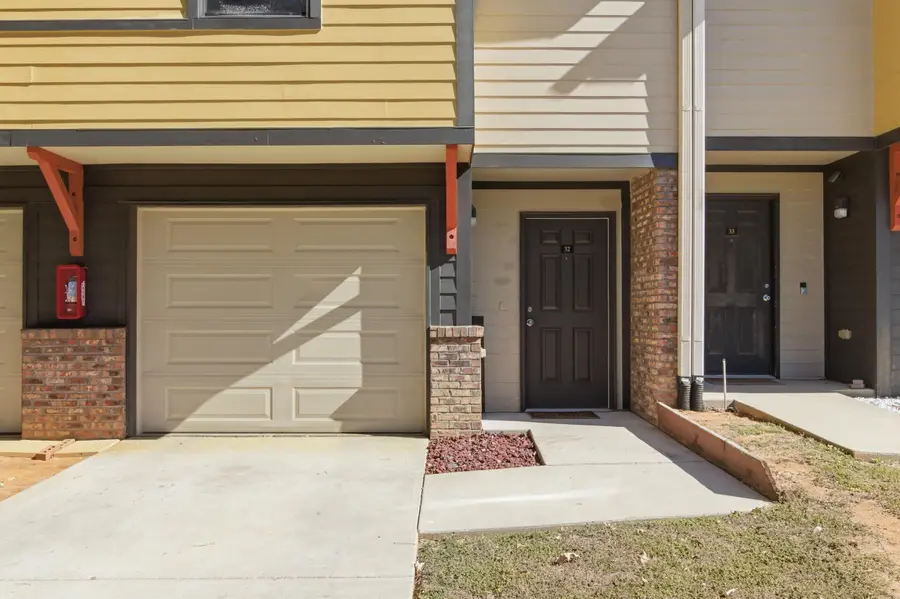 741 White Drive #32, Tallahassee, FL 32304 - Image #2