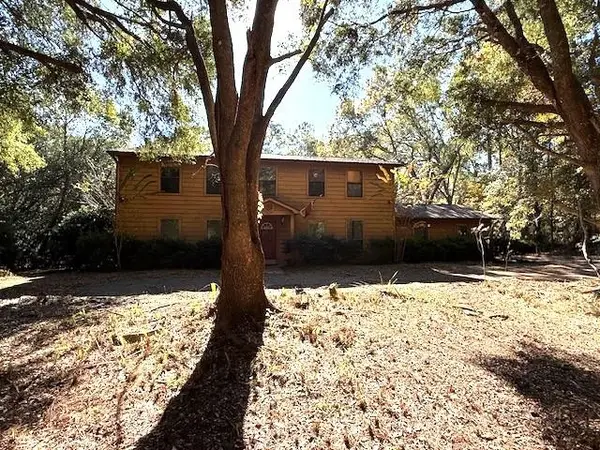 403 Locksley Lane, Tallahassee, FL 32312