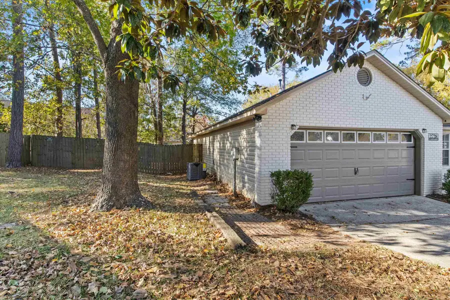 2728 Oakleigh Court, Tallahassee, FL 32312 - Image #3