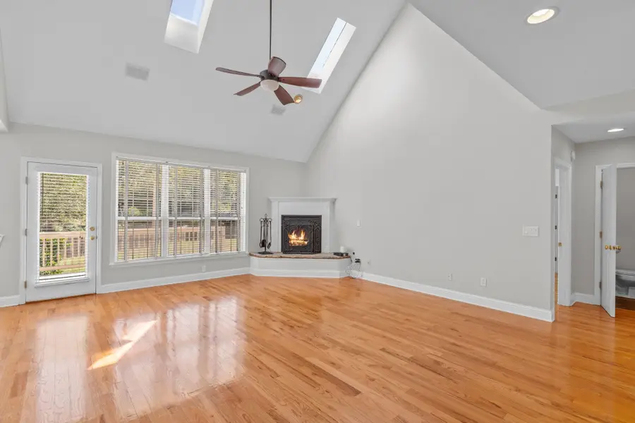 250 Thornberg Drive, Tallahassee, FL 32312 - Image #2