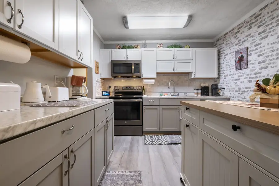 1928 Longview Drive, Tallahassee, FL 32303 - Image #3