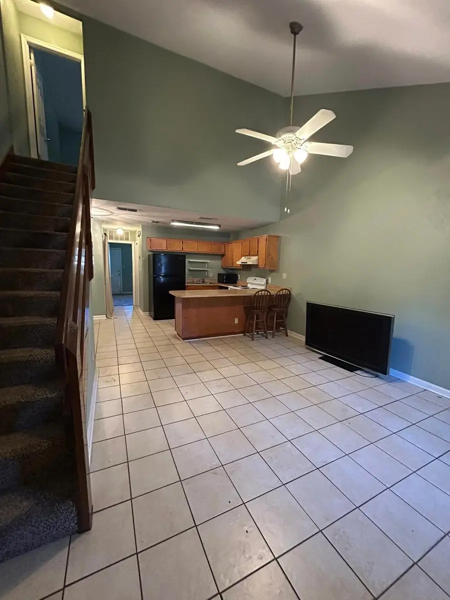 1127 Ocala Road, Tallahassee, FL 32304 - Image #3