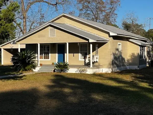 12610 NW Virginia G. Weaver Street, Bristol, FL 32321