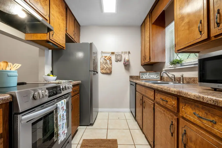 611 Acorn Grove Court, Tallahassee, FL 32312 - Image #3