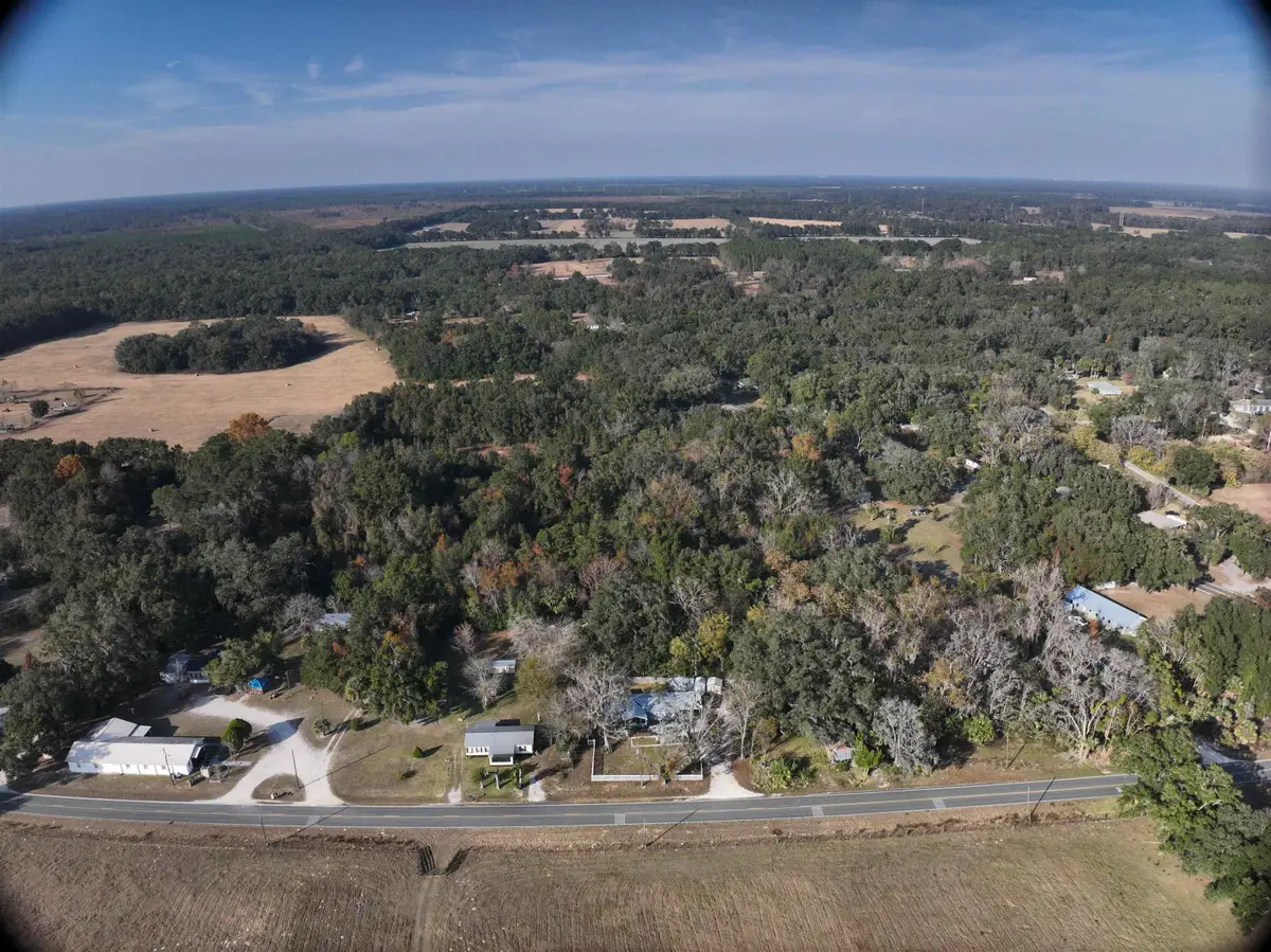 18361 NE 75th Place, Raleigh, FL 32696 - Image #1