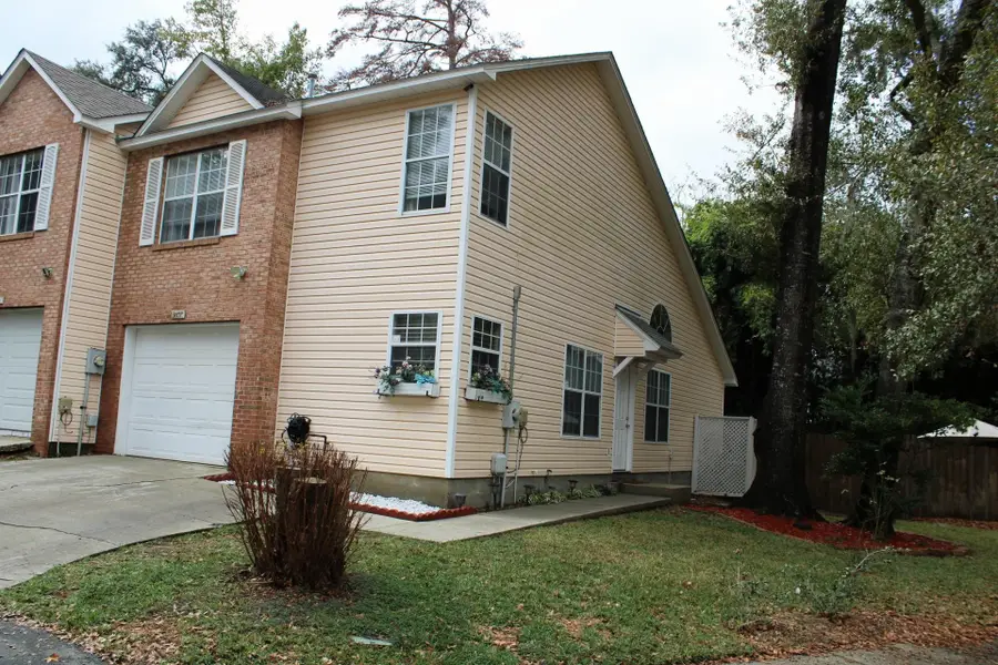 3107 Camelliawood Circle, Tallahassee, FL 32301 - Image #2