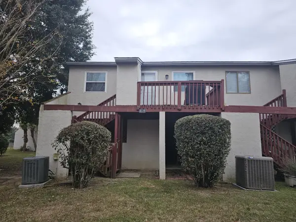 1323 Airport Drive #E09, Tallahassee, FL 32304