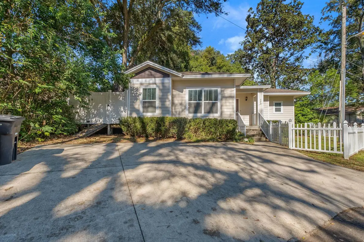723 Gold Nugget Trail, Tallahassee, FL 32304 - Image #1