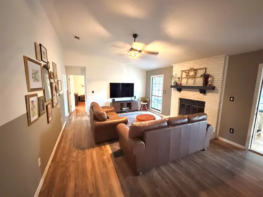 3135 N Shannon Lakes Drive, Tallahassee, FL 32309 - Image #2