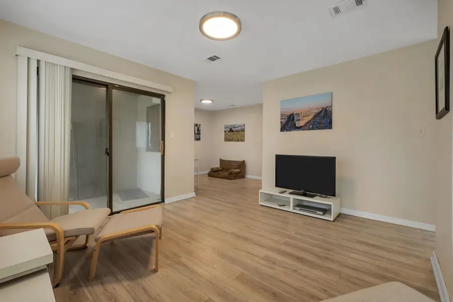 1309 Airport Drive #C07, Tallahassee, FL 32304 - Image #3