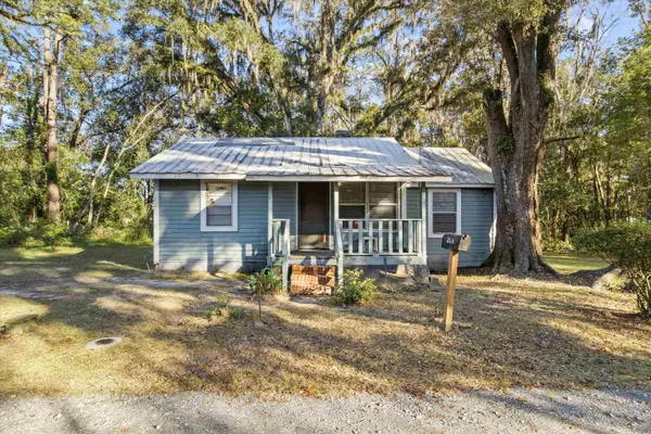 2611 Red Arrow Road, Tallahassee, FL 32301