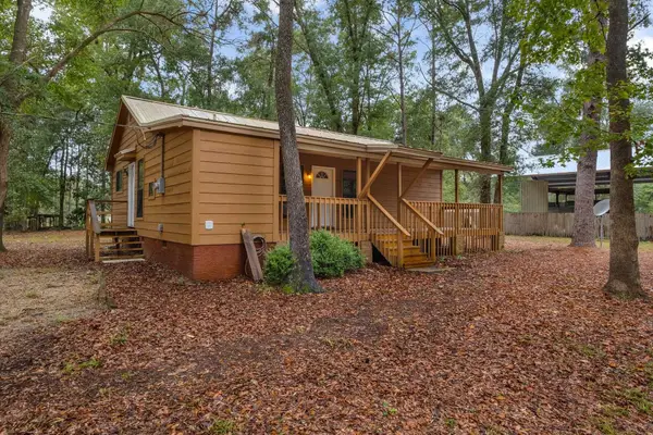 408 Drake Acres Road, Quincy, FL 32351