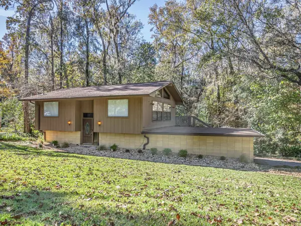 3206 Brookforest Drive, Tallahassee, FL 32312