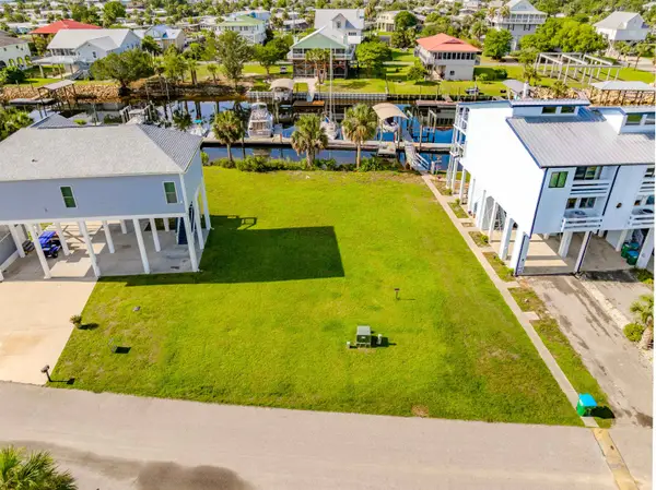 XX Harbour Point Drive, Crawfordville, FL 32327