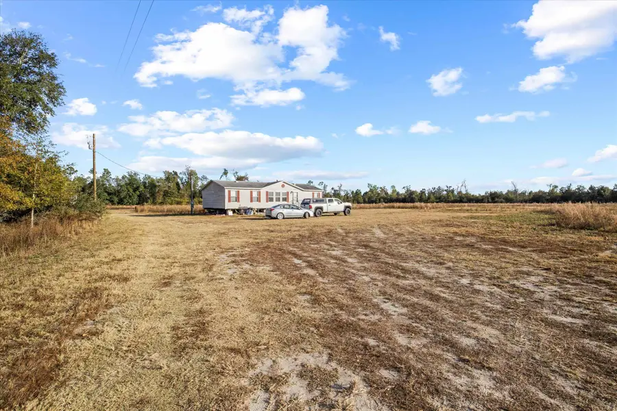 644 Treeline Road, Grand Ridge, FL 32442 - Image #2