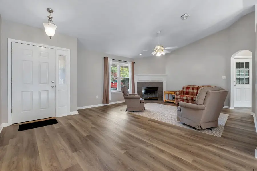 117 Shadow Oak Circle, Crawfordville, FL 32327 - Image #2