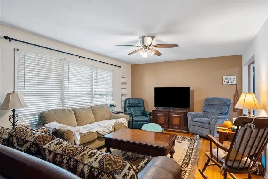 2407 Miranda Avenue, Tallahassee, FL 32304 - Image #2