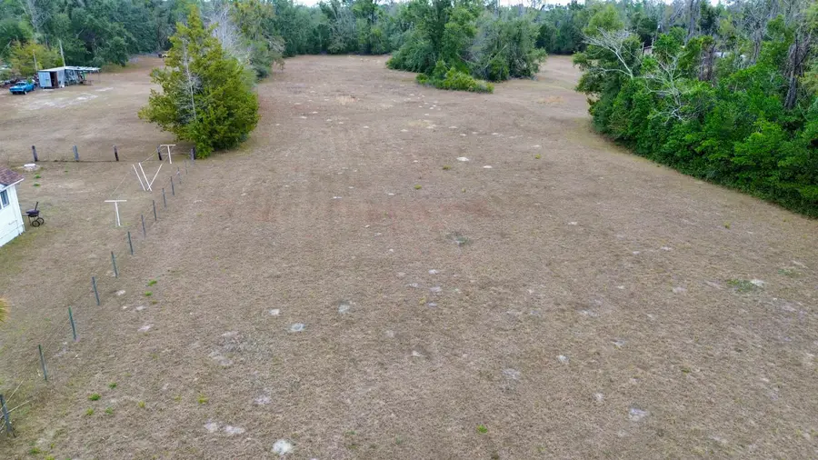 2342 Sidney Blanton Road, Perry, FL 32347 - Image #2