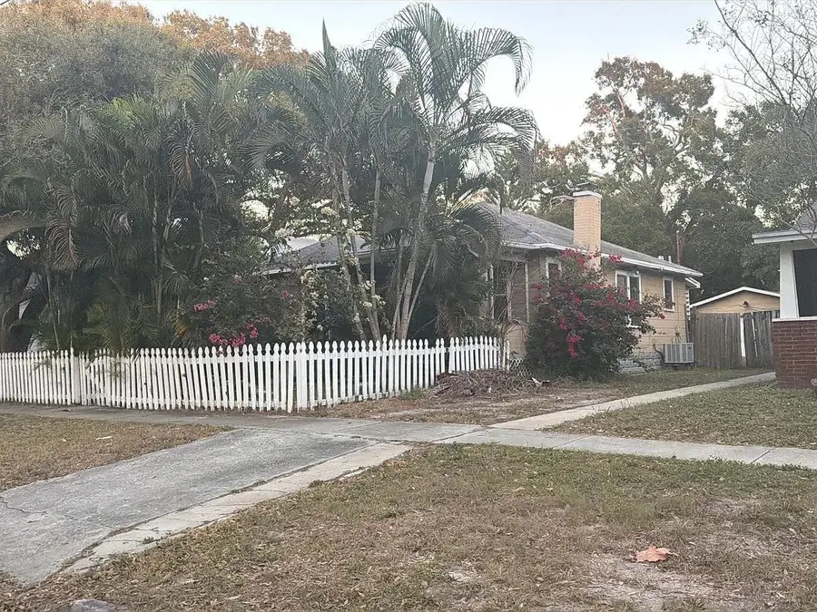 2011 N 12th Street, Saint Petersburg, FL 33704 - Image #2