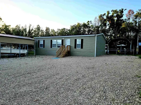 1121 NE Vaughn Lane, Steinhatchee, FL 32359