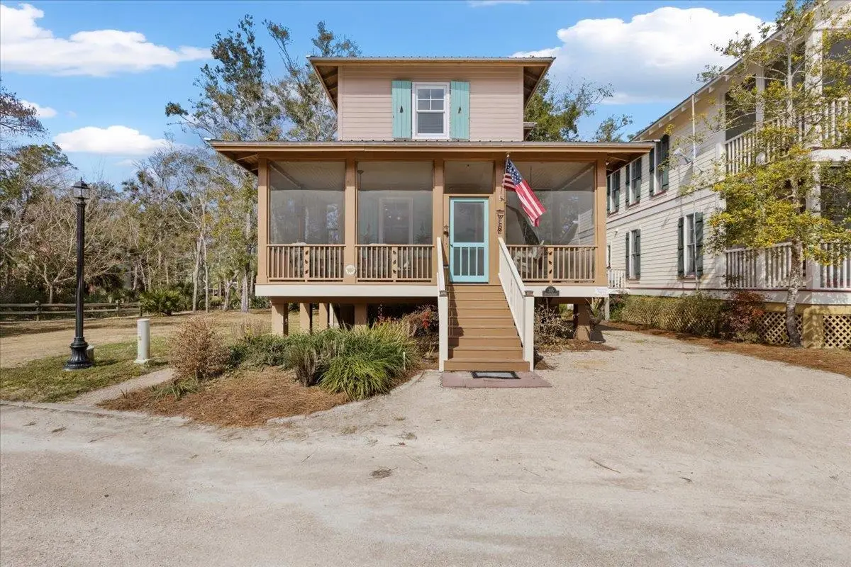 305 NE Winslow Street, Steinhatchee, FL 32359 - #1