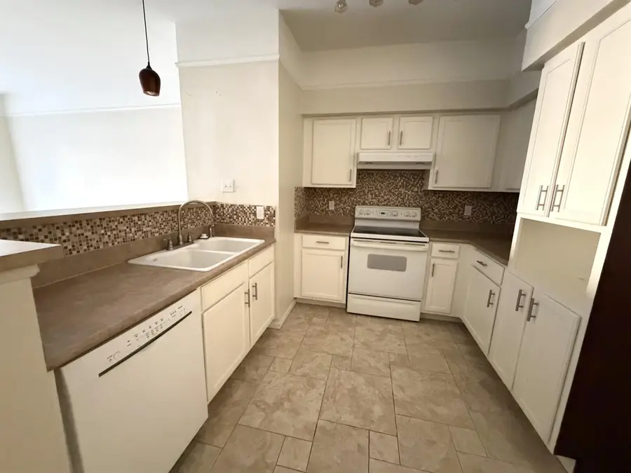 2801 Chancellorsville Drive #925, Tallahassee, FL 32312 - Image #3