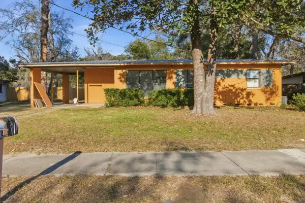 2805 Pontiac Drive, Tallahassee, FL 32301