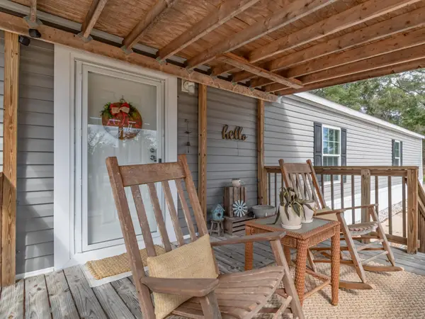 42 Kenneth Circle, Crawfordville, FL 32327