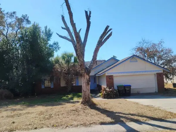 6914 Thousand Oaks Road, Other Florida, FL 32818