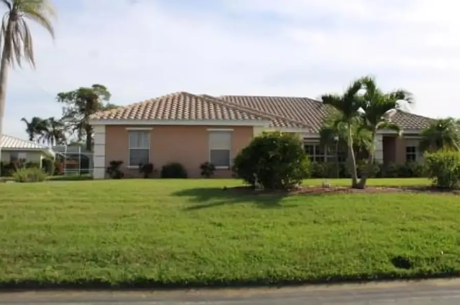 424 Signorelli Drive, Nokomis, FL 34275 - #2