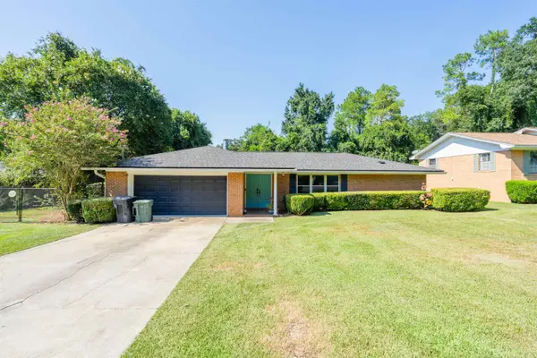 818 Barrie Avenue, Tallahassee, FL 32303