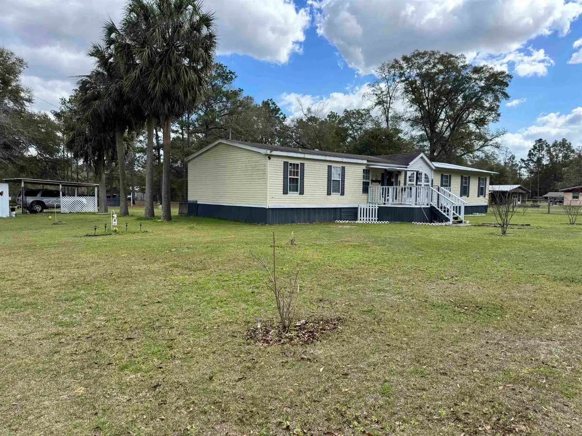 162 Fitzsimmons Street, Chattahoochee, FL 32324 - #1