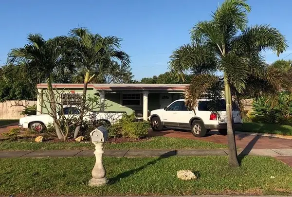 130 NW 33rd Avenue, Other Florida, FL 33311