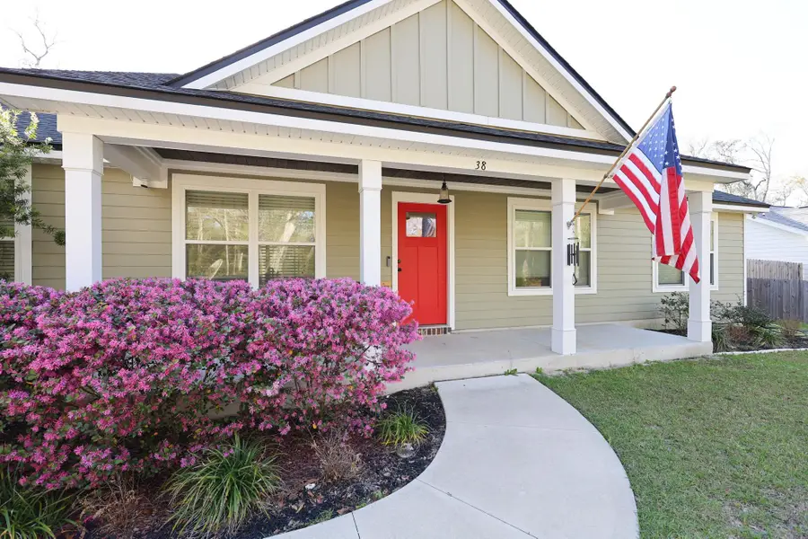 38 Lee Street, Crawfordville, FL 32327 - #2