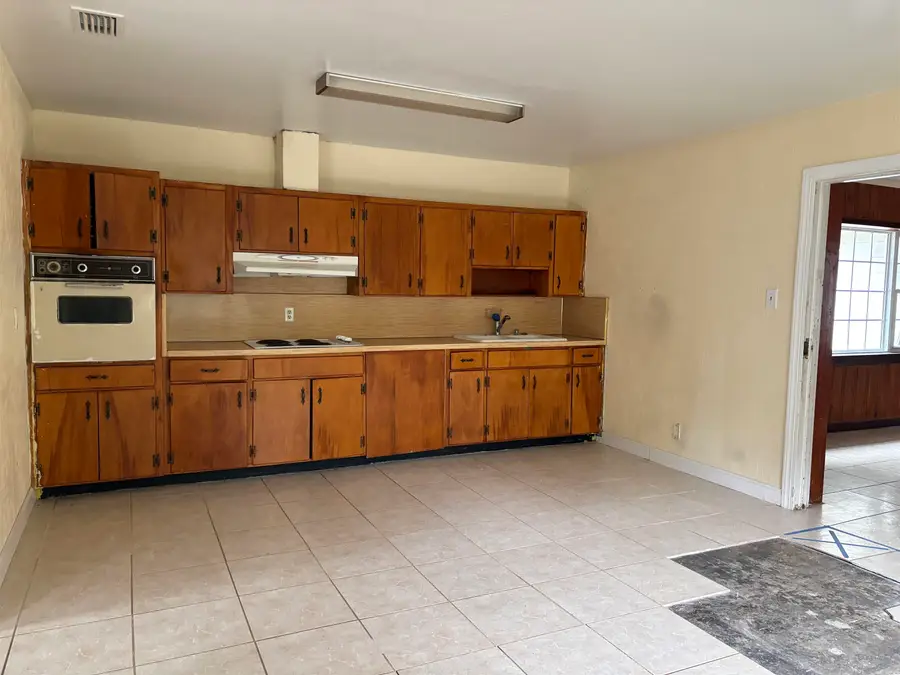 3425 Laura Street, Tallahassee, FL 32305 - #2