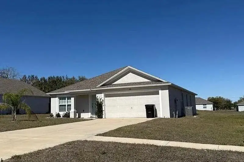 170 W 6th Street, Frostproof, FL 33843 - #2