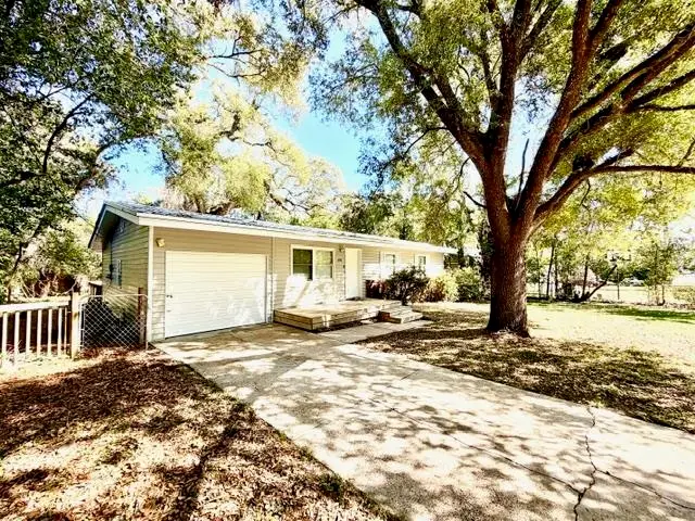 409 Berkshire Drive, Tallahassee, FL 32304 - #2