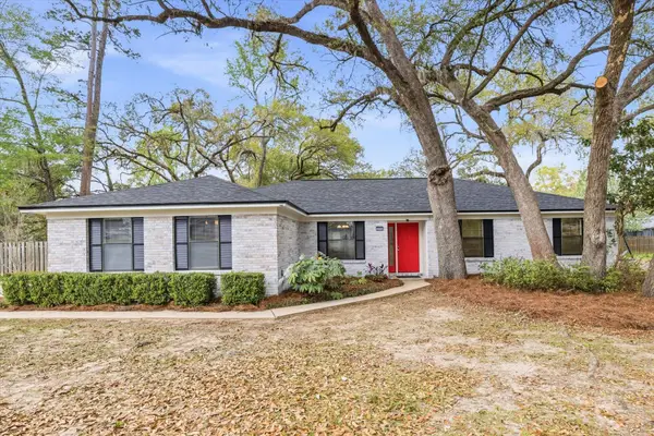 2994 Foxcroft Drive, Tallahassee, FL 32309