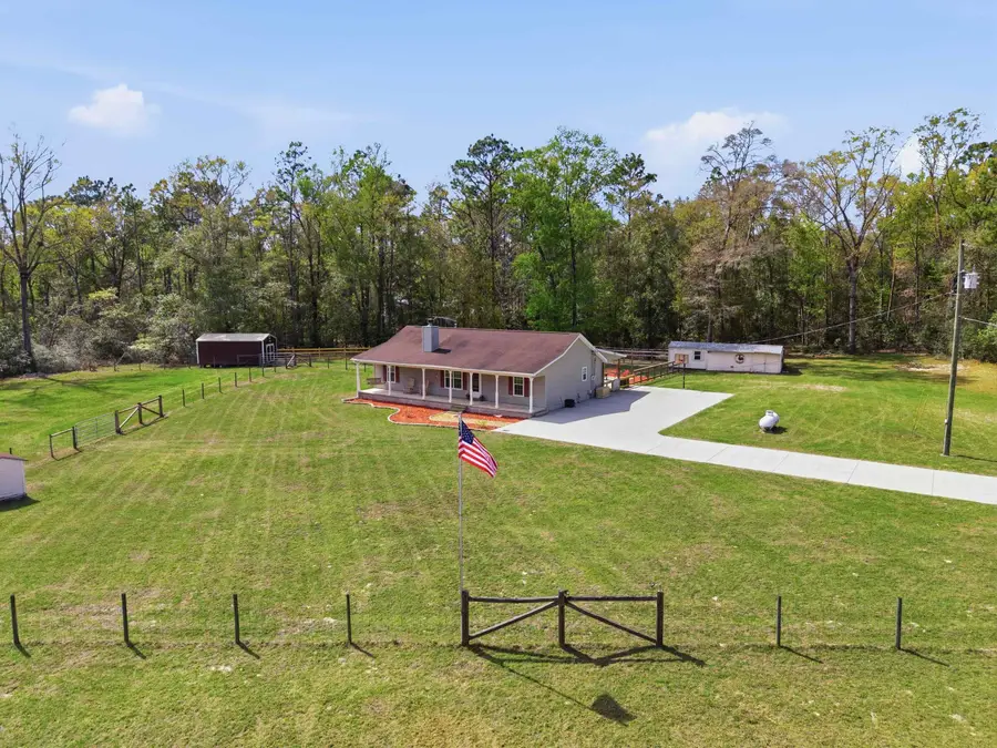 108 E Summerwind Circle, Crawfordville, FL 32327 - #2