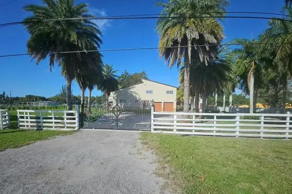 3850 SW 124th Avenue, Other Florida, FL 33027
