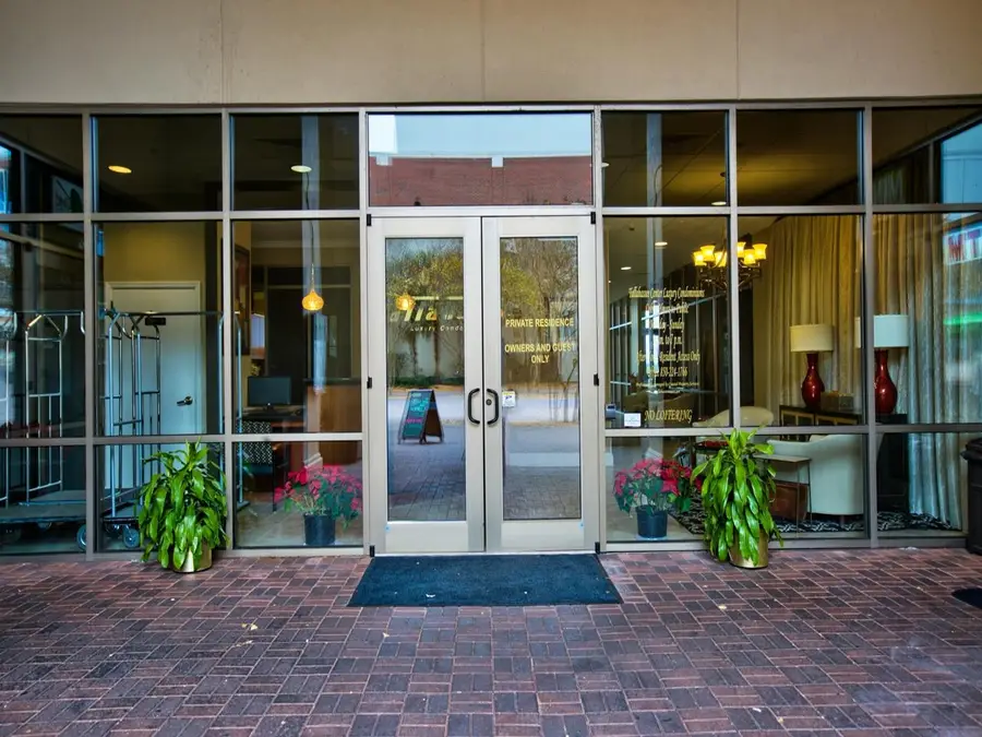 215 W College Unit 808 Avenue #808, Tallahassee, FL 32301 - #2