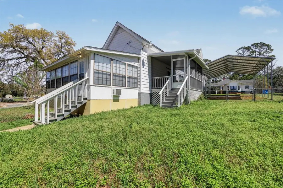 102 SE 1st Street, Havana, FL 32333 - #3