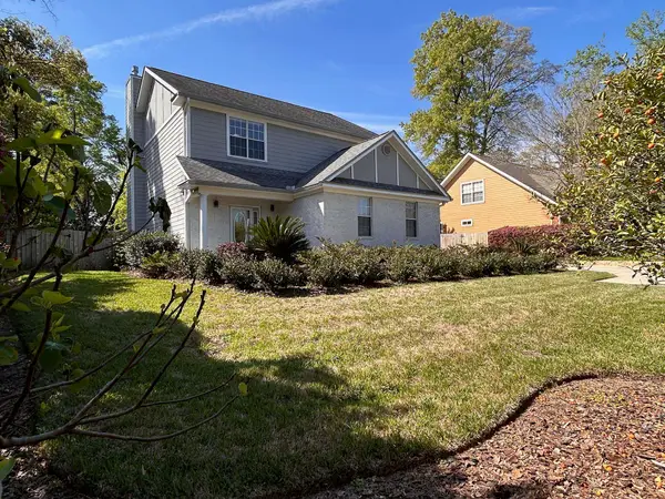 2035 Windsor Oaks Court, Tallahassee, FL 32308